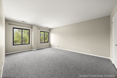 Rarely available, move-in ready, 1-bedroom, 1-bath condo at on Oak Meadows Golf Club in Illinois - for sale on GolfHomes.com, golf home, golf lot