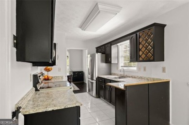 Discover the perfect blend of comfort, space, and leisure in on Fairfield Plantation Golf and Country Club in Georgia - for sale on GolfHomes.com, golf home, golf lot
