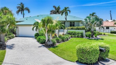 his fantastic 3-bedroom, 3-bath home offers spacious living on Beachview Golf Club in Florida - for sale on GolfHomes.com, golf home, golf lot