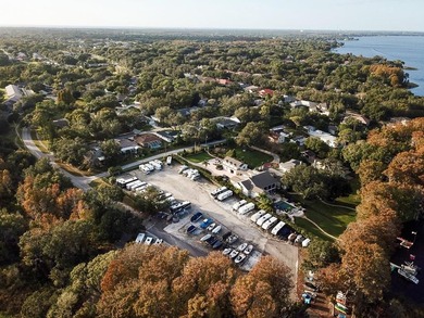 Under contract-accepting backup offers. 2 Bedroom, 2 Bath, 2 Car on Highland Lakes Executive Golf Course in Florida - for sale on GolfHomes.com, golf home, golf lot