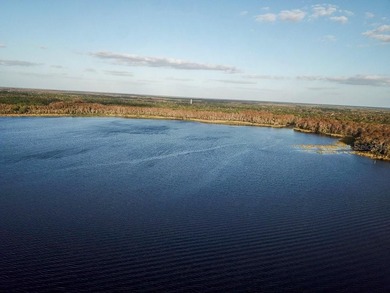 Under contract-accepting backup offers. 2 Bedroom, 2 Bath, 2 Car on Highland Lakes Executive Golf Course in Florida - for sale on GolfHomes.com, golf home, golf lot