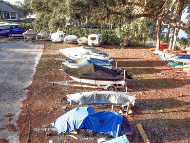 Under contract-accepting backup offers. 2 Bedroom, 2 Bath, 2 Car on Highland Lakes Executive Golf Course in Florida - for sale on GolfHomes.com, golf home, golf lot