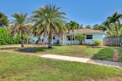 You won't find a property like this!!!3 bedrooms 2 bathrooms on Palm Beach National Golf and Country Club in Florida - for sale on GolfHomes.com, golf home, golf lot