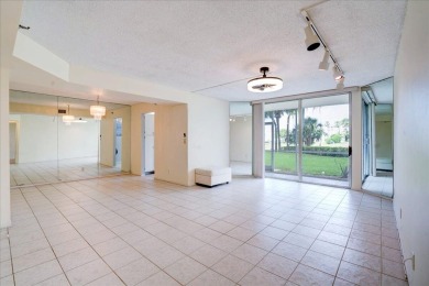 First Floor Unit Directly on Golf Course!!! Enjoy the amazing on  in Florida - for sale on GolfHomes.com, golf home, golf lot