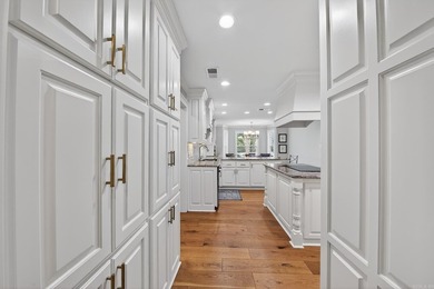 Rare Find! Beautiful completely remodeled home sitting on 4 Ac on Rolling Hills Country Club Inc in Arkansas - for sale on GolfHomes.com, golf home, golf lot