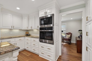 Rare Find! Beautiful completely remodeled home sitting on 4 Ac on Rolling Hills Country Club Inc in Arkansas - for sale on GolfHomes.com, golf home, golf lot