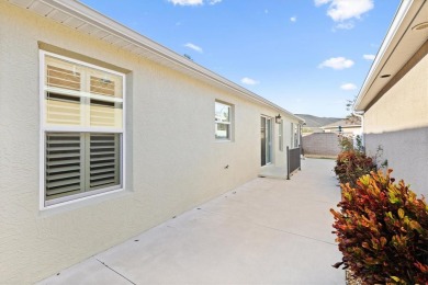 TURNKEY! NO BOND! (2015 Roof, HVAC, HWH) Lovely 3/2 Anaheim on Pennbrooke Fairways in Florida - for sale on GolfHomes.com, golf home, golf lot