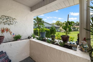 Turnkey 2-Bedroom, 2-Bathroom Home in Kings Point.  Nestled in a on Kings Point Executive Golf Course in Florida - for sale on GolfHomes.com, golf home, golf lot