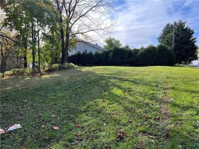 A little less than 1/2 acre cleared lot located in Bethlehem on Northampton Country Club in Pennsylvania - for sale on GolfHomes.com, golf home, golf lot
