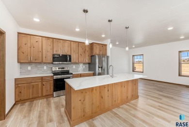 Executive Freedom Villa Home on the Last Available Park Lot in on Brandon Municipal Golf Course in South Dakota - for sale on GolfHomes.com, golf home, golf lot