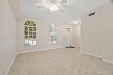 Welcome to this lovely 3 bedroom townhouse, located in the on Abacoa Golf Club in Florida - for sale on GolfHomes.com, golf home, golf lot