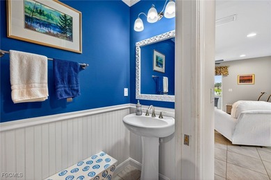 Come see this RARE end unit town home with exceptional lake AND on Gateway Golf and Country Club in Florida - for sale on GolfHomes.com, golf home, golf lot