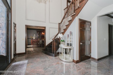 Exquisite Luxury Living on Prestigious Todt Hill.

Welcome to on Richmond County Country Club in New York - for sale on GolfHomes.com, golf home, golf lot