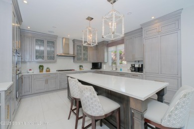 Exquisite Luxury Living on Prestigious Todt Hill.

Welcome to on Richmond County Country Club in New York - for sale on GolfHomes.com, golf home, golf lot