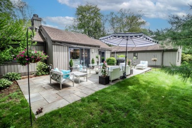 Beautifully updated end-unit 3-bedroom Berkshire-style condo on Pomperaug Golf Club in Connecticut - for sale on GolfHomes.com, golf home, golf lot