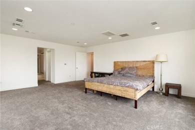 INCREDIBLE PRICE! MOTIVATED SELLER! Fantastic Woodland Hills on Woodland Hills Country Club in California - for sale on GolfHomes.com, golf home, golf lot