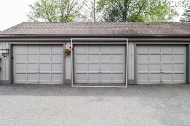 Beautifully updated end-unit 3-bedroom Berkshire-style condo on Pomperaug Golf Club in Connecticut - for sale on GolfHomes.com, golf home, golf lot