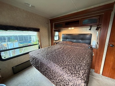 SNOWBIRDS OR HOMEOWNERS WELCOME YOU OWN the land. 1 Bedroom 1 on Glen Lakes Country Club in Florida - for sale on GolfHomes.com, golf home, golf lot