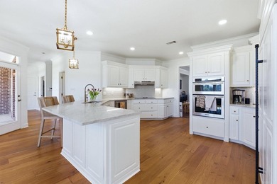 5006 Colonial Ct is a beautifully completely updated 4 bedroom on  in Arkansas - for sale on GolfHomes.com, golf home, golf lot