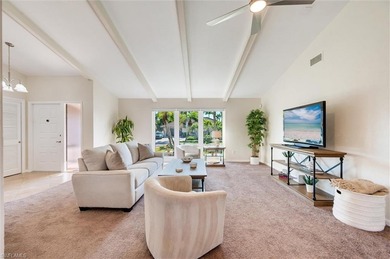 Golf Course Living at Its Finest! This beautifully refreshed on Island Country Club in Florida - for sale on GolfHomes.com, golf home, golf lot