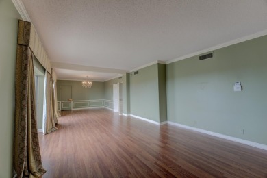 Experience rare and expansive living in East Memphis--over 2,600 on  in Tennessee - for sale on GolfHomes.com, golf home, golf lot