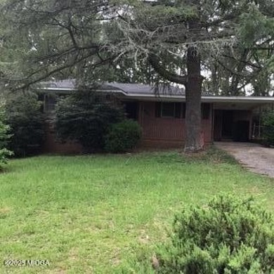One level brick home backs up to Bowden Golf Course. Hardwood on Bowden Golf Course in Georgia - for sale on GolfHomes.com, golf home, golf lot