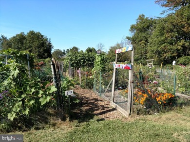 A very popular floor plan with generous space in every room on Leisure World Golf Club in Maryland - for sale on GolfHomes.com, golf home, golf lot