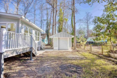 BEAUTIFUL HOME! HOME HAS BEEN COMPLETELY RENOVATED! HOME HAS A on Azalea Sands Golf Club in South Carolina - for sale on GolfHomes.com, golf home, golf lot