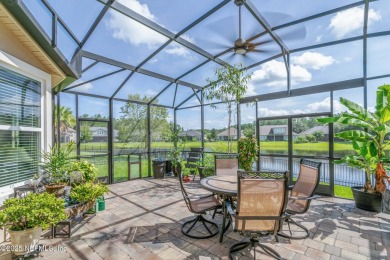 Enjoy ease and comfort in this home, with a new water heater on Eagle Landing Golf Club in Florida - for sale on GolfHomes.com, golf home, golf lot