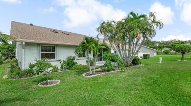 NO MEMBERSHIP TO PLAY GOLF!l lovely, well-maintained 2 BR, 2 on Cypress Lakes Golf Course - West Palm Beach in Florida - for sale on GolfHomes.com, golf home, golf lot