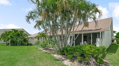 NO MEMBERSHIP TO PLAY GOLF!l lovely, well-maintained 2 BR, 2 on Cypress Lakes Golf Course - West Palm Beach in Florida - for sale on GolfHomes.com, golf home, golf lot
