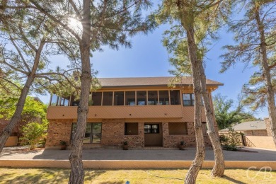 Check out this mid-century gem in Fairway Oaks!  This is the on Abilene Country Club - South Course in Texas - for sale on GolfHomes.com, golf home, golf lot