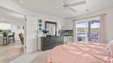 This 3BR/2BA condo truly has it all! Just 8 steps down to your on The Club At Old Kinderhook in Missouri - for sale on GolfHomes.com, golf home, golf lot