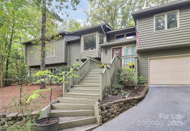 Welcome to this spacious 5-bedroom, bathroom home in the gated on River Hills Country Club in South Carolina - for sale on GolfHomes.com, golf home, golf lot