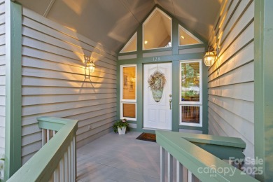 Welcome to this exceptional one level freestanding villa nestled on Kenmure Country Club in North Carolina - for sale on GolfHomes.com, golf home, golf lot