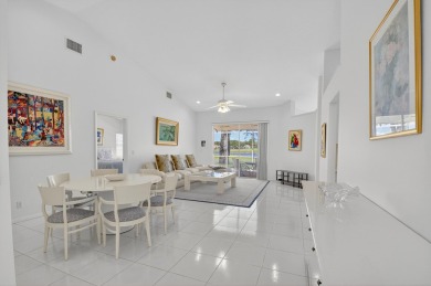 Beautiful 3 bedroom, 2 bath single family home situated on a on  in Florida - for sale on GolfHomes.com, golf home, golf lot