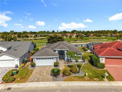 Welcome golfers to sought-after Herons Glen Golf & Country Club on Herons Glen Golf and Country Club in Florida - for sale on GolfHomes.com, golf home, golf lot