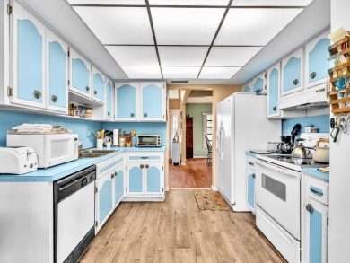Step into a 1970s time capsule with serious upside in Sherwood on  in Florida - for sale on GolfHomes.com, golf home, golf lot