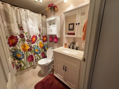 If you're looking for that special home in the Central Florida on Lake Henry Golf Club in Florida - for sale on GolfHomes.com, golf home, golf lot