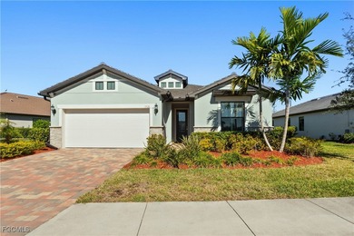 Better than new!! Thousands spent on window treatments, light on River Hall Country Club in Florida - for sale on GolfHomes.com, golf home, golf lot