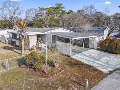 This charming 3-bedroom, 2-bath home is located in Crystal Lake on Prestwick Country Club in South Carolina - for sale on GolfHomes.com, golf home, golf lot