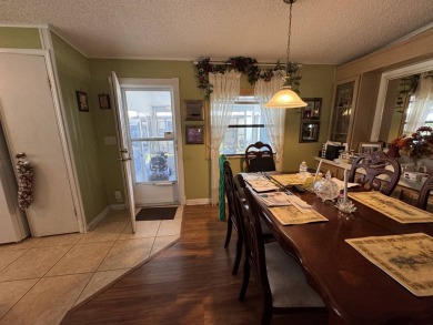 If you're looking for that special home in the Central Florida on Lake Henry Golf Club in Florida - for sale on GolfHomes.com, golf home, golf lot