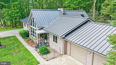 Welcome to this Charming ranch-style 3 Bedroom/2 Full Baths home on Alpine Lake Resort in West Virginia - for sale on GolfHomes.com, golf home, golf lot