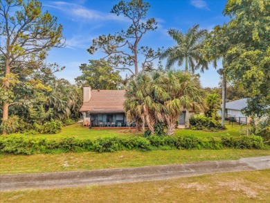 Step into a 1970s time capsule with serious upside in Sherwood on Lakeview Golf Club in Florida - for sale on GolfHomes.com, golf home, golf lot