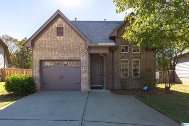 Wonderful 3BR-2BA home in the Oxmoor Ridge subdivision.  This on Robert Trent Jones - Oxmoor Valley Golf Course in Alabama - for sale on GolfHomes.com, golf home, golf lot