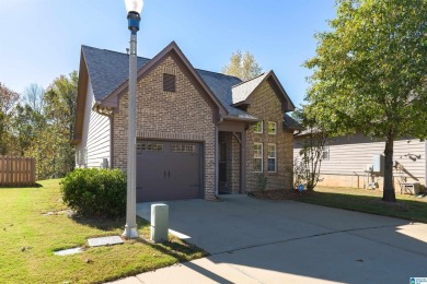 Wonderful 3BR-2BA home in the Oxmoor Ridge subdivision.  This on Robert Trent Jones - Oxmoor Valley Golf Course in Alabama - for sale on GolfHomes.com, golf home, golf lot