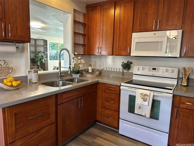 Welcome home! This is a move-in-ready, single-level home in the on Mililani Golf Club in Hawaii - for sale on GolfHomes.com, golf home, golf lot