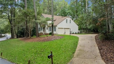 Welcome to 217 E Tazewell's, a stunning 3-bedroom, 2.5-bath on Kingsmill Resort and Golf Club in Virginia - for sale on GolfHomes.com, golf home, golf lot