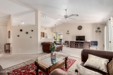 Prime golf course location! This 4 bed/2 bath home features an on Arrowhead Country Club in Arizona - for sale on GolfHomes.com, golf home, golf lot