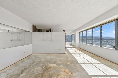 1BR/1BA high floor corner unit in desirable town location with on Ala Wai Golf Course in Hawaii - for sale on GolfHomes.com, golf home, golf lot